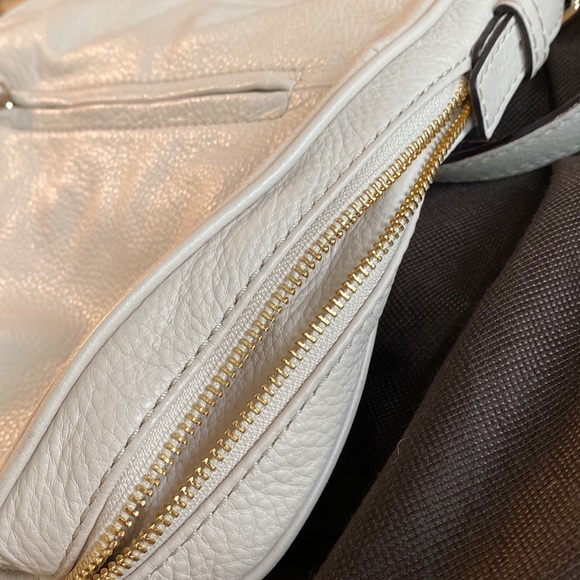 Kate Spade Crossbody bag. - Picture 8 of 8